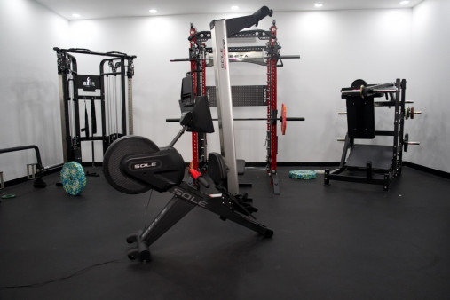 Гребной тренажер аэромагнитный Sole SR550 (2023)