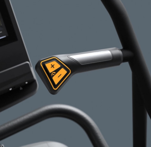 Кардиотренажер Лестница-степпер Matrix Endurance. Консоль Touch Base