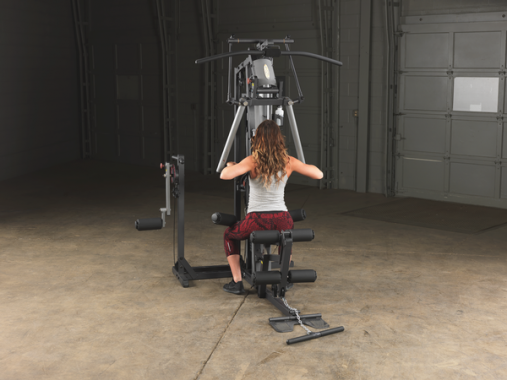 Силовой центр мультистанция Body-Solid G2B со стеком 73 кг и опцией Multi-Hip для проработки бедер, голеней и ягодиц